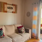 Casa confortável, pertinho da cidade e conectada a natureza